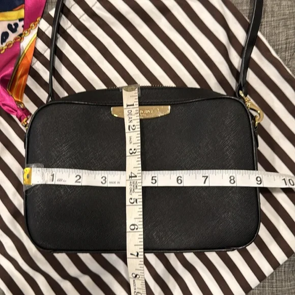 Henri Bendel Bag Black Saffiano Leather Crossbody Bag - Picture 17 of 17
